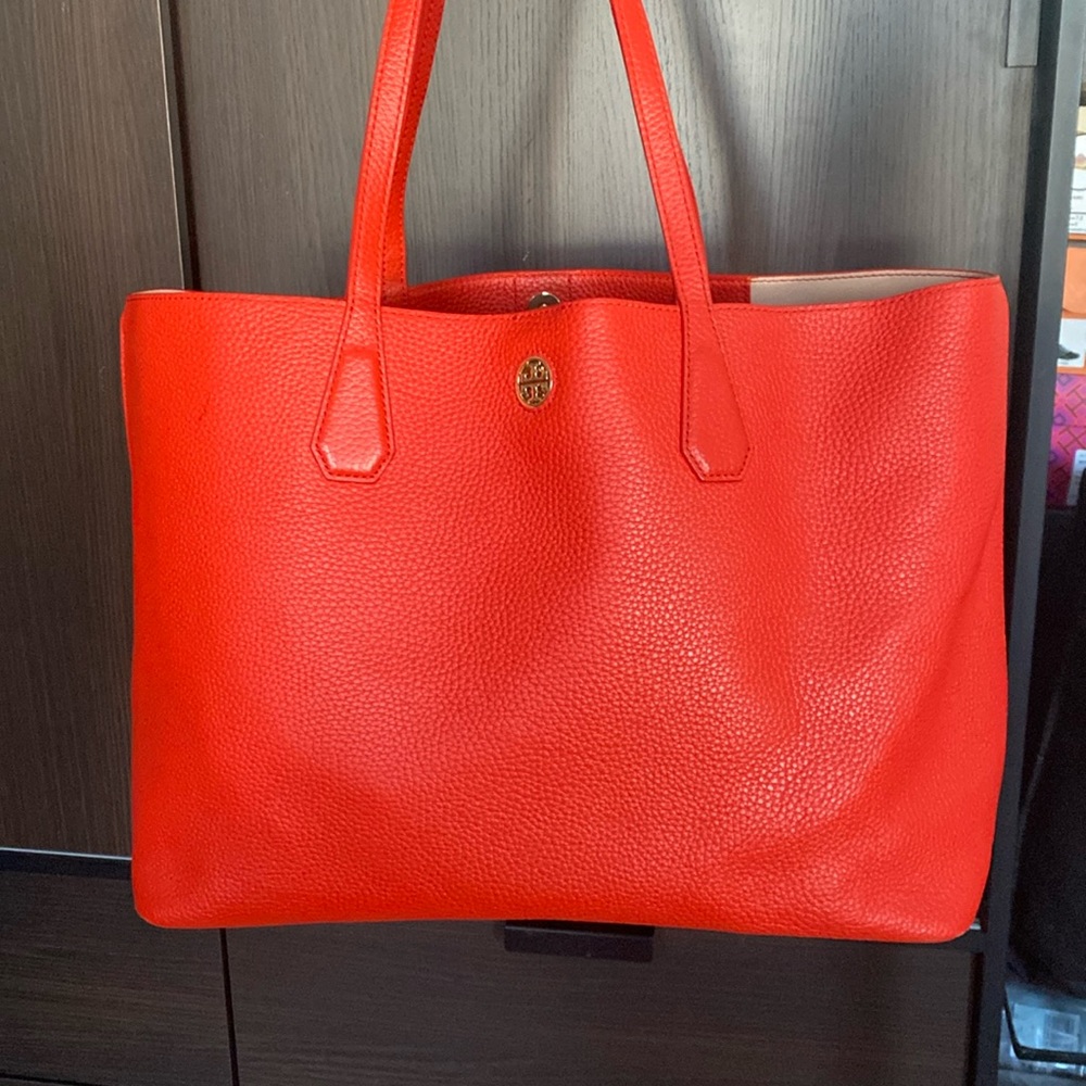 Tory Burch pocketbook